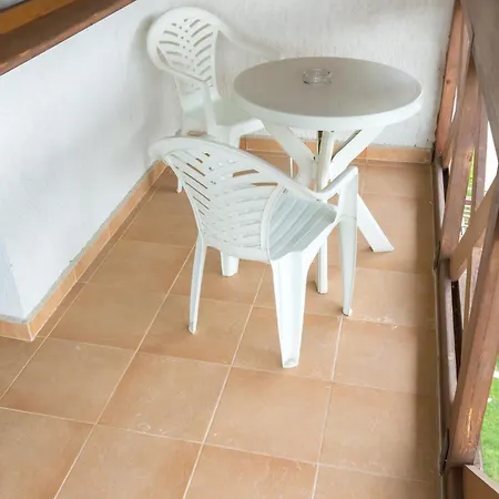 Cozy And Warm With A Separate Bedroom Appartamento *