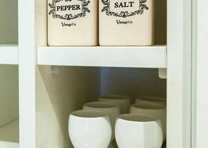 Apartament Cozy And Warm With A Separate Bedroom *