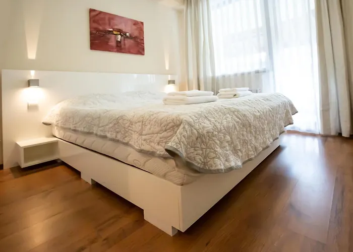 Cozy And Warm With A Separate Bedroom Apartament