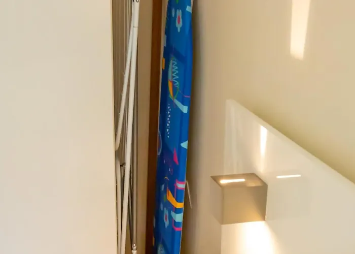 Cozy And Warm With A Separate Bedroom 班斯科